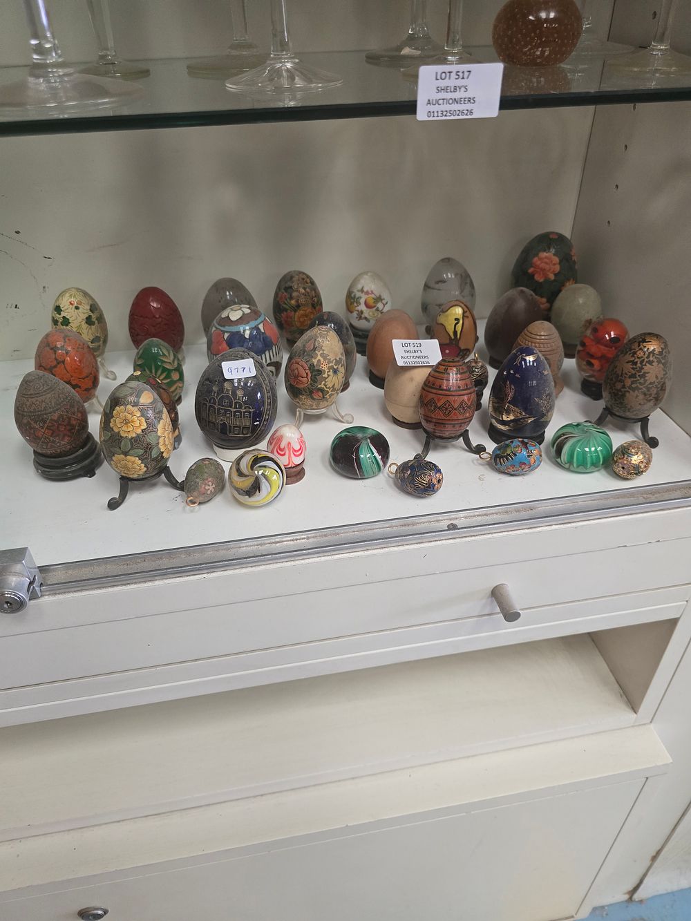 Lot 519: SELECTION OF VARIOUS ALBASTER AND WOODEN EGGS ETC