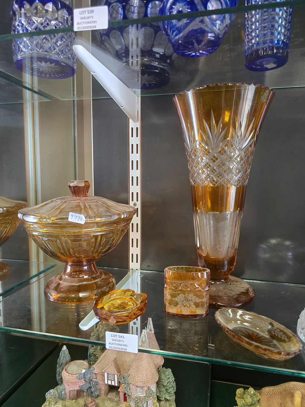 Lot 541: SELECTION OF AMBER BOHEMIA STYLE CRYSTAL WARE ITEMS