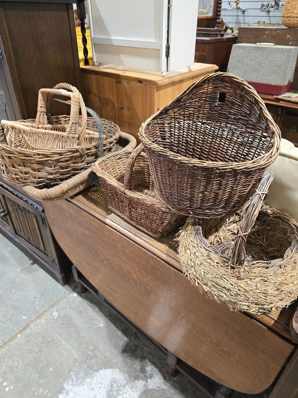 Lot 55: 6 X VARIOUS WICKER BASKETS