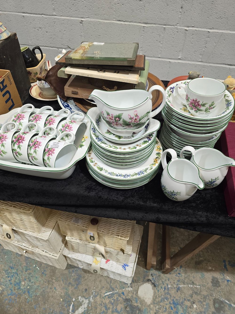 Lot 222: SELECTION OF ROYAL WORCESTER POTTERY WARE WORSTER HERBS...