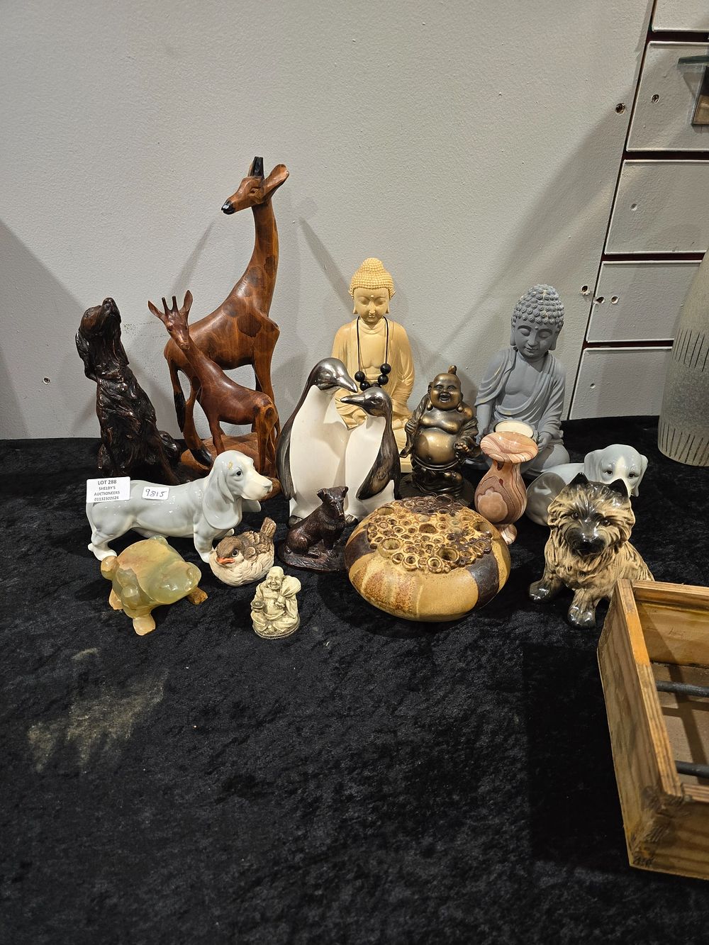 Lot 288: COLLECTION OF POTTERY WARE ITEMS INCLUDING BUDDAH ETC