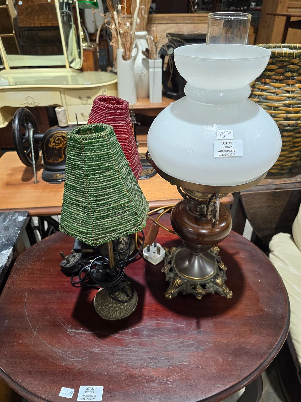 Lot 21: 3 X VARIOUS STYLE LAMPS