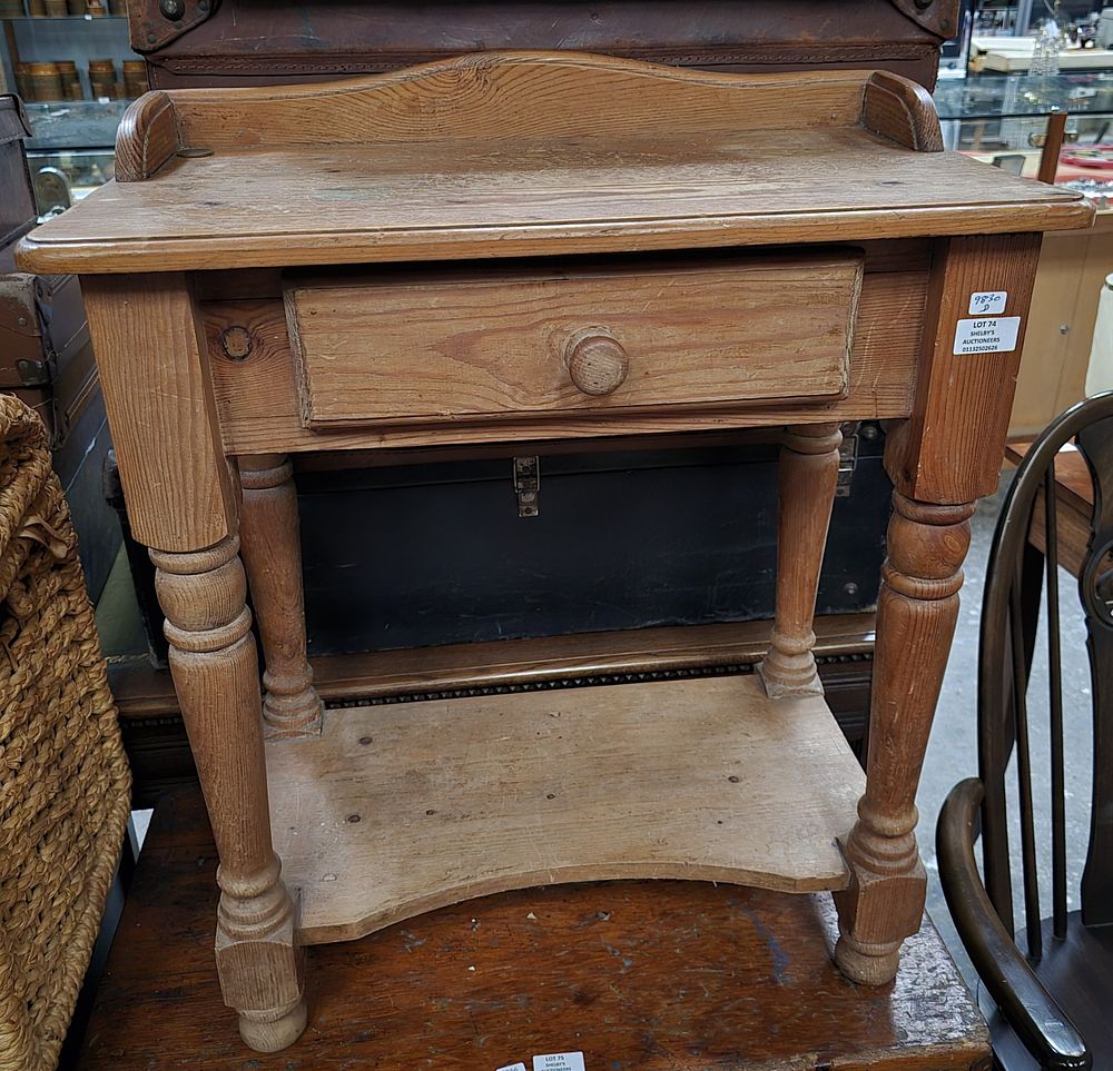 Lot 74: 1 X PINE OCCASIONAL TELEPHONE TABLE