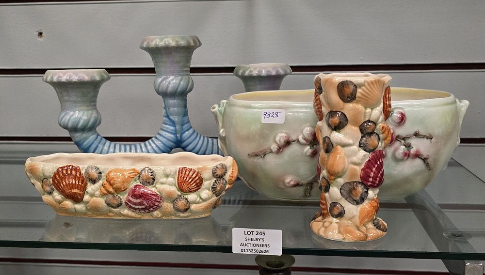 Lot 245: 4 X VARIOUS SYLVAC POTTERY WARE ITEMS 3...
