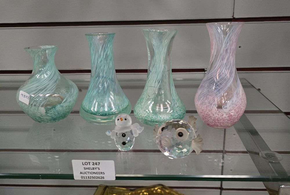 Lot 247: 4 X VARIOUS CAITHNESS SMALL VASES WITH CRYSTAL...