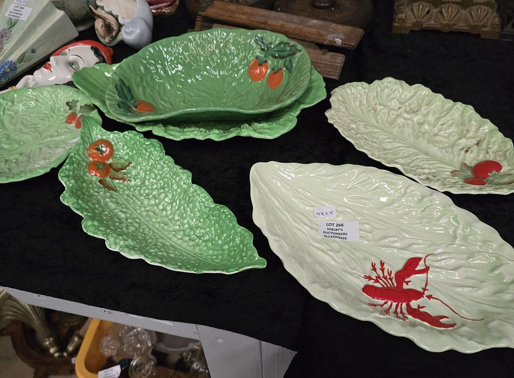 Lot 266: 6 X VARIOUS CARLTON WARE POTTERY PLATES
