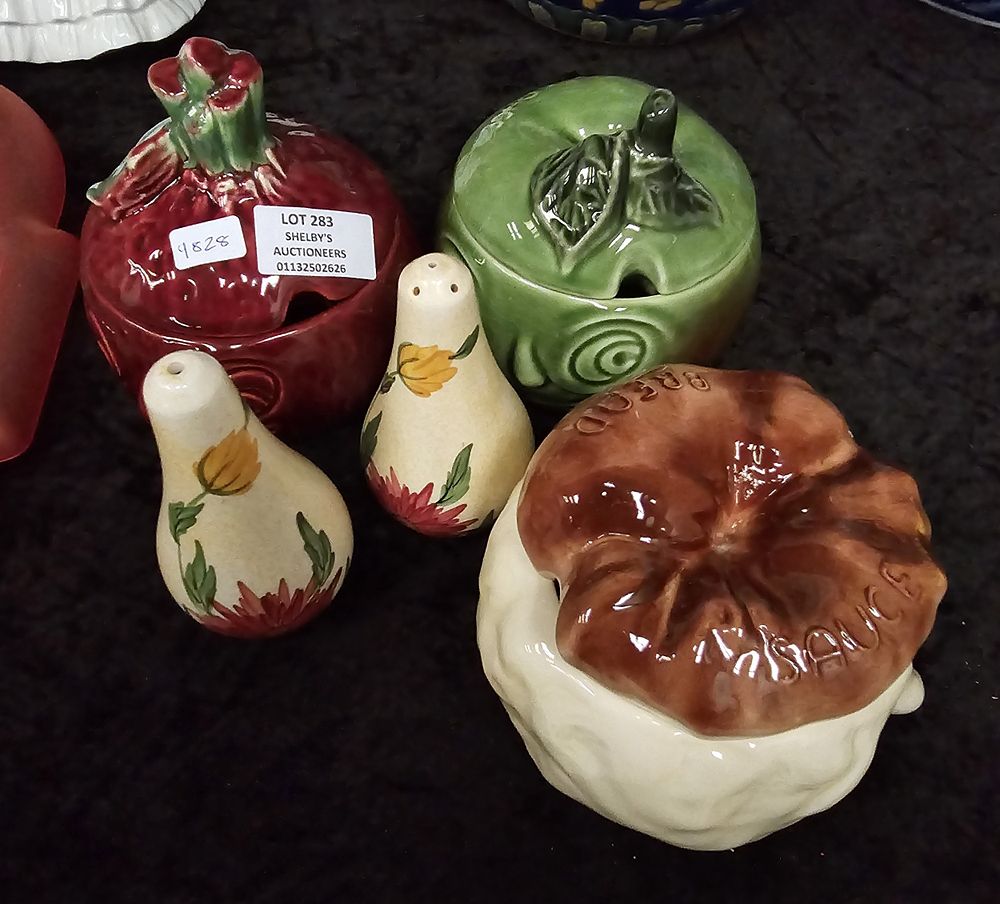 Lot 283: 3 X SYLVAC CONDEMENTS POTS WITH SALT AND...