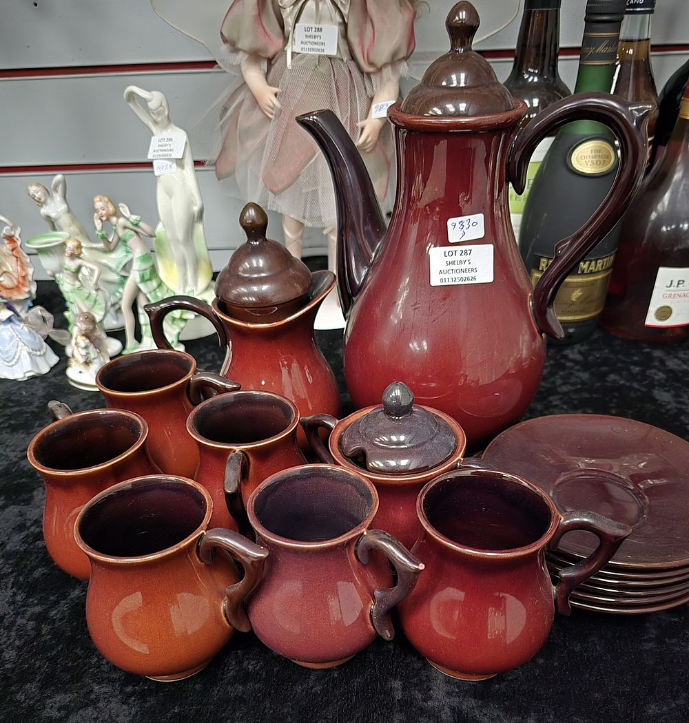 Lot 287: SELECTION OF 1970S ENGLISH MADE COFFEE SET ITEMS
