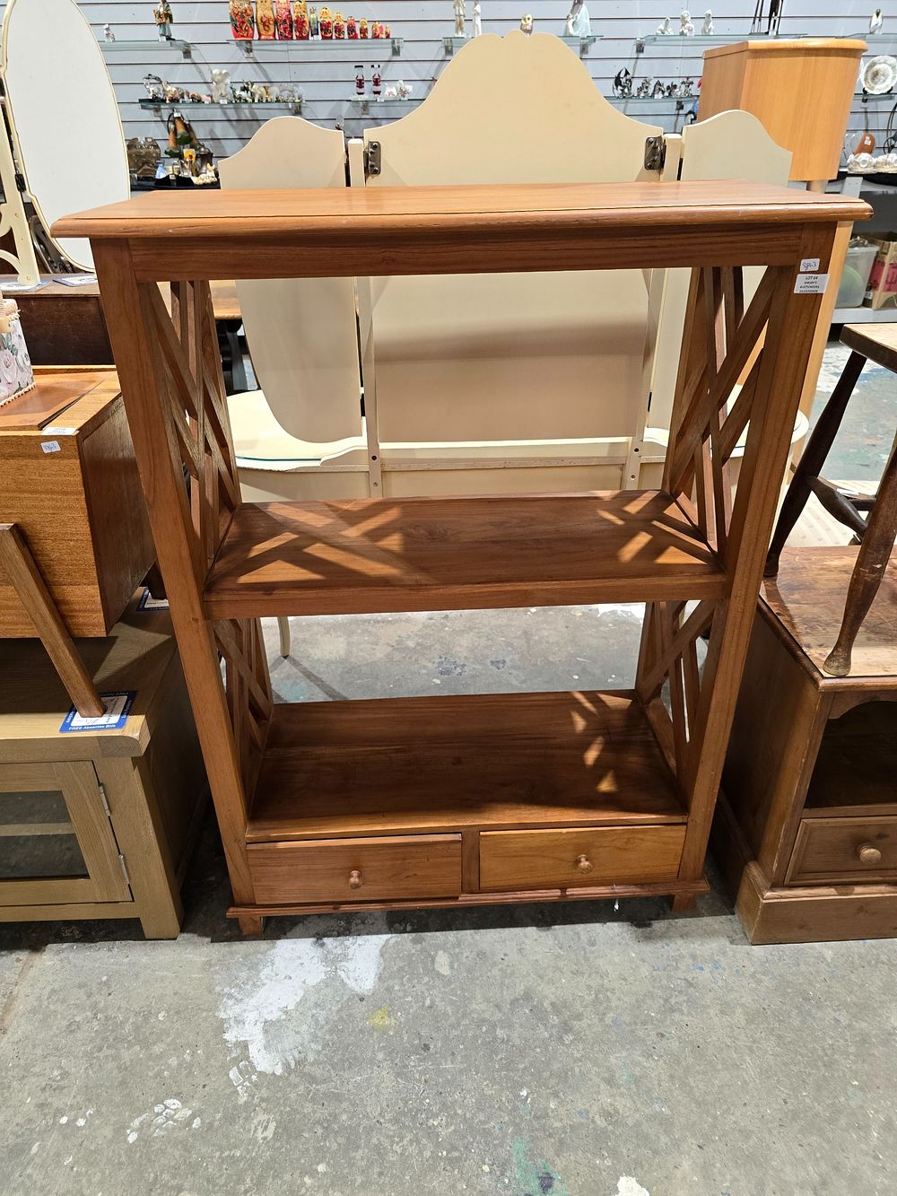 Lot 64: 1 X PINE STAINED BOOKCASE