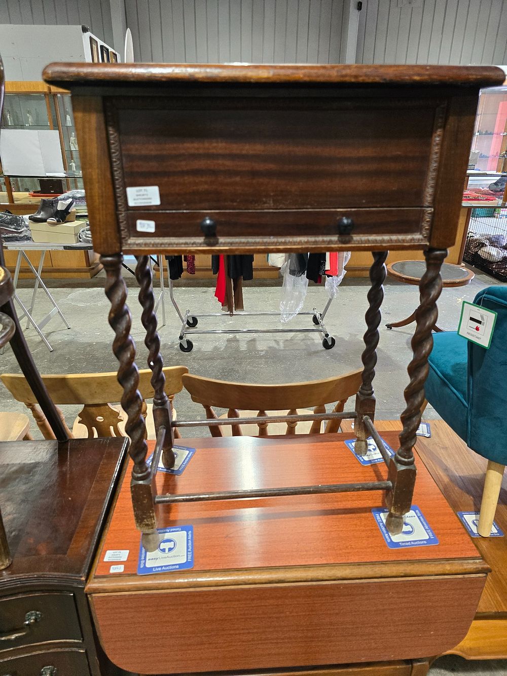 Lot 71: 1 X MAHOGANY BARLEY TWIST SEWING TABLE