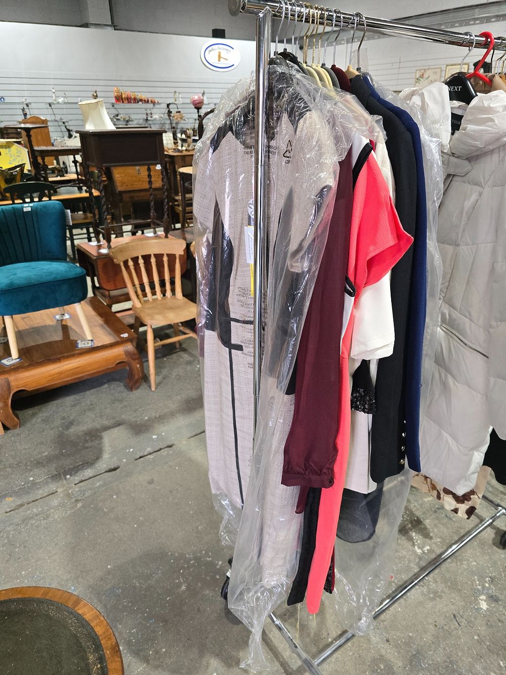 Lot 81: SELECTION OF NEW LADIES CLOTHING ITEMS WITH TAGS...