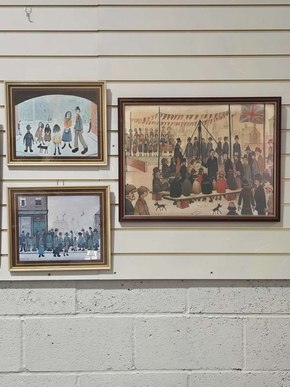 Lot 116: 3 X VARIOUS LS LOWRY FRAMED PRINTS