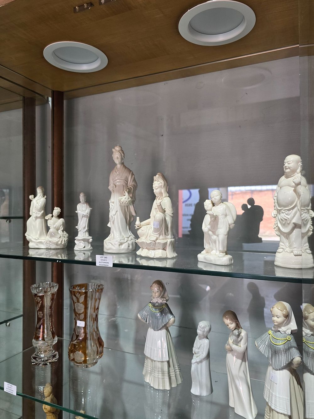 Lot 160: 6 X VARIOUS WHITE PORCELAIN ORIENTAL FIGURES