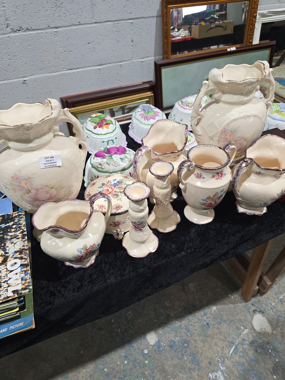 Lot 180: SELECTION OF 1920S FLORAL PATTERN POTTERY WARE TEMS...