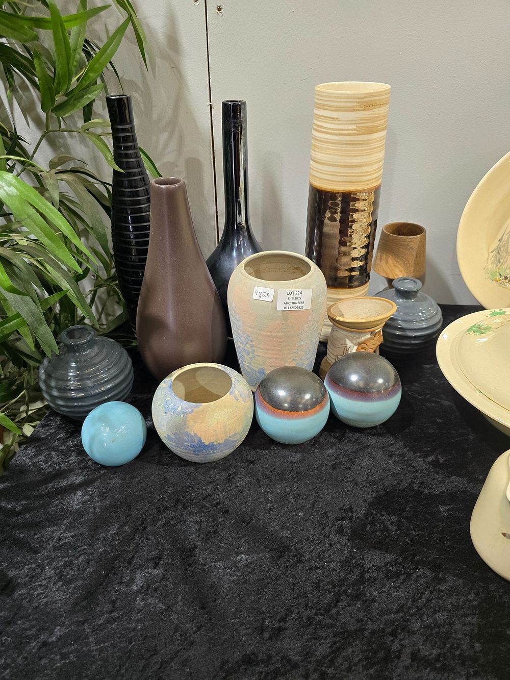 Lot 224: SELECTION OF VARIOUS MAKER POTTERY VASES