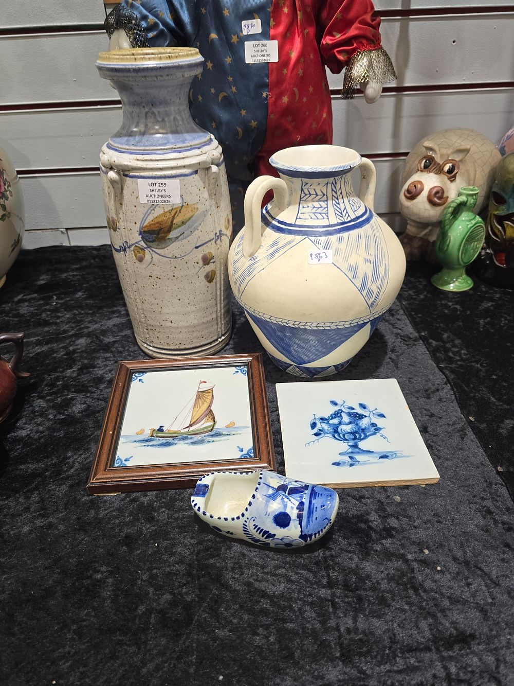 Lot 259: 1 X LARGE POTTERY VASE WITH DELF WARE...