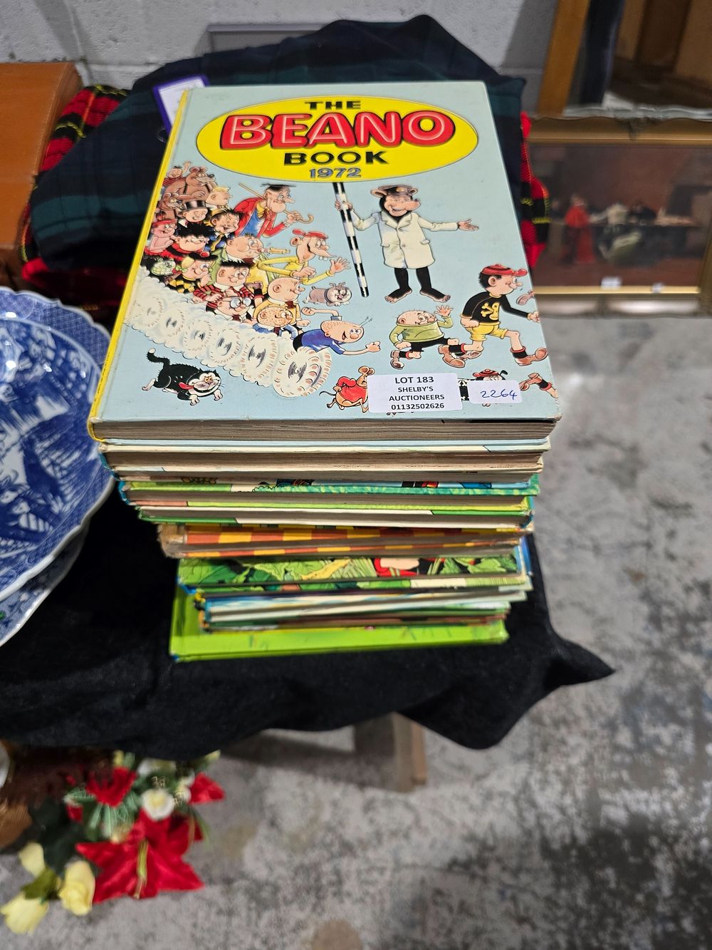 Lot 183: COLLECTION OF BEANO BOOKS 1970S UP TO 2010