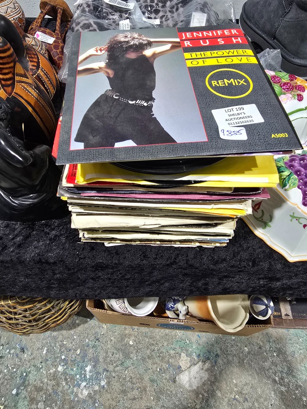 Lot 199: SELECTION OF VARIOUS SINGLE RECORDS 70S AND 80S