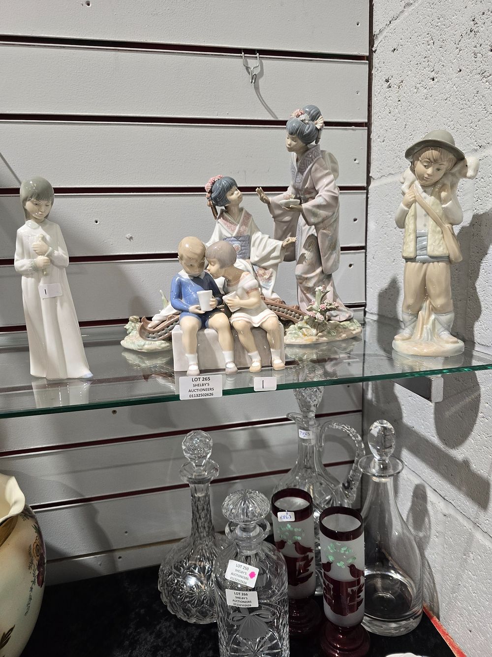 Lot 265: 1 X LLADRO LARGE FIGURINE WITH VARIOUS OTHER...
