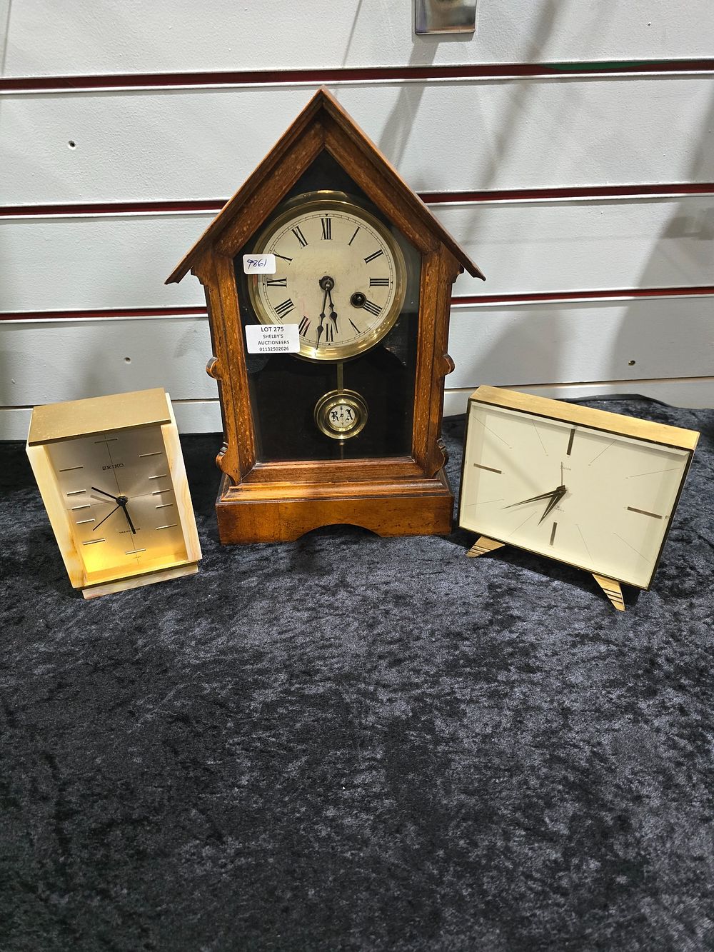 Lot 275: 1 X SEIKO MANTLE CLOCK WITH SWIZA 8...