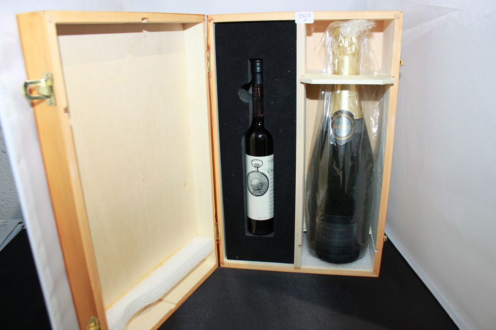 Lot 97: 1 X BOTTLE OF FORTNUM AND MASON BRUT...