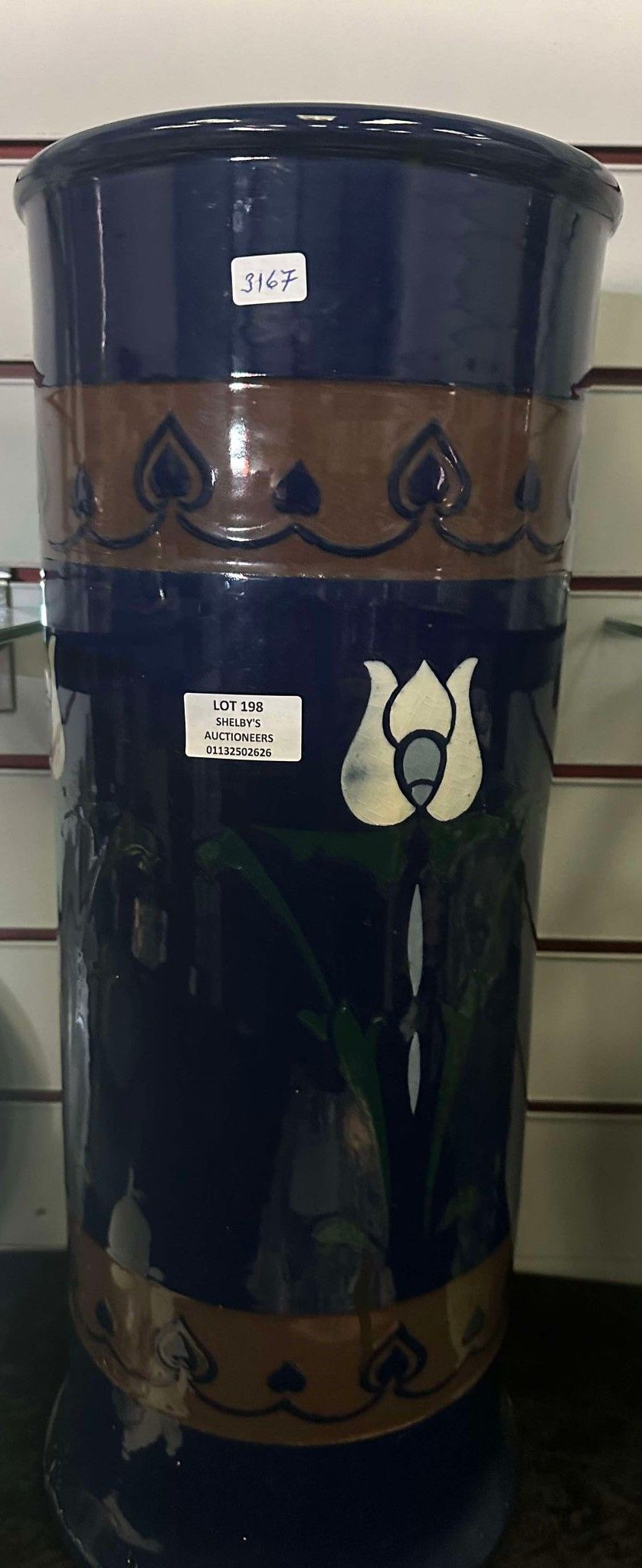 Lot 198: 1 X ART NOUVEAU POTTERY BLUE AND WHITE...