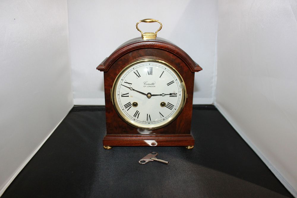 Lot 239: 1 X COMMITTI OF LONDON 8 DAY OAK...