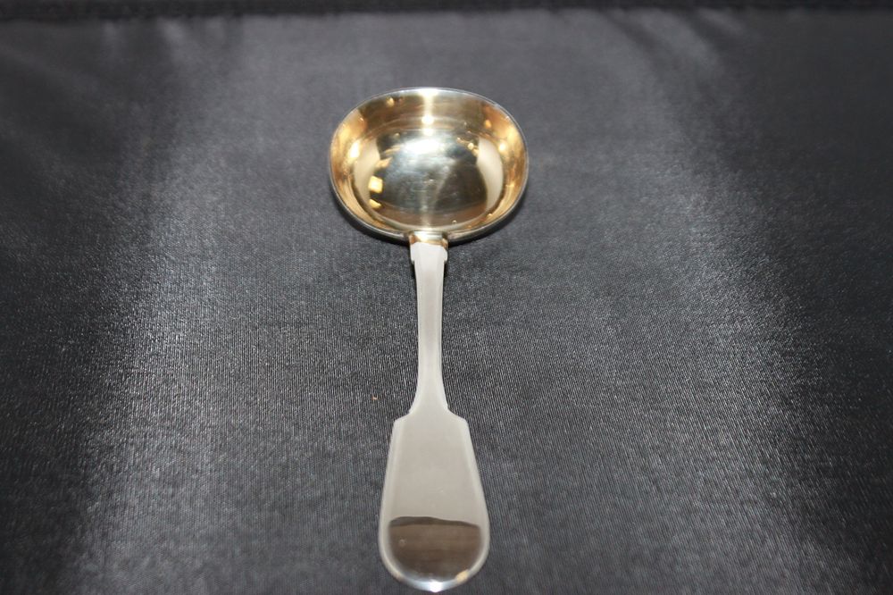 Lot 309: 1 X RUSSIAN SILVER HALLMARKED SAUCE LADLE HALLMARK...
