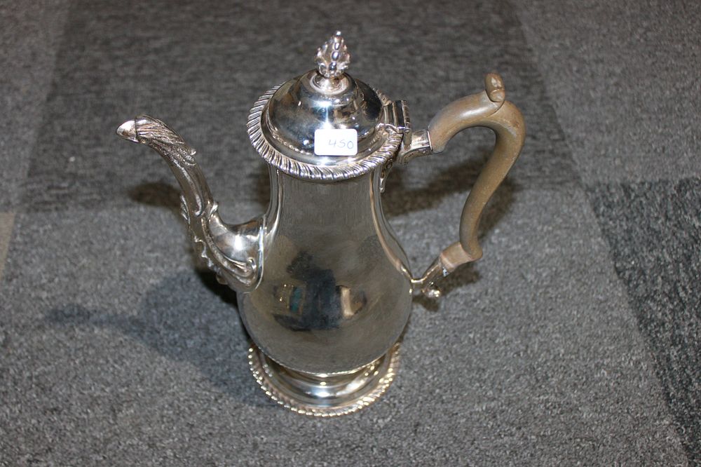 Lot 357: 1 X SILVER LARGE TEA POT G &CO...