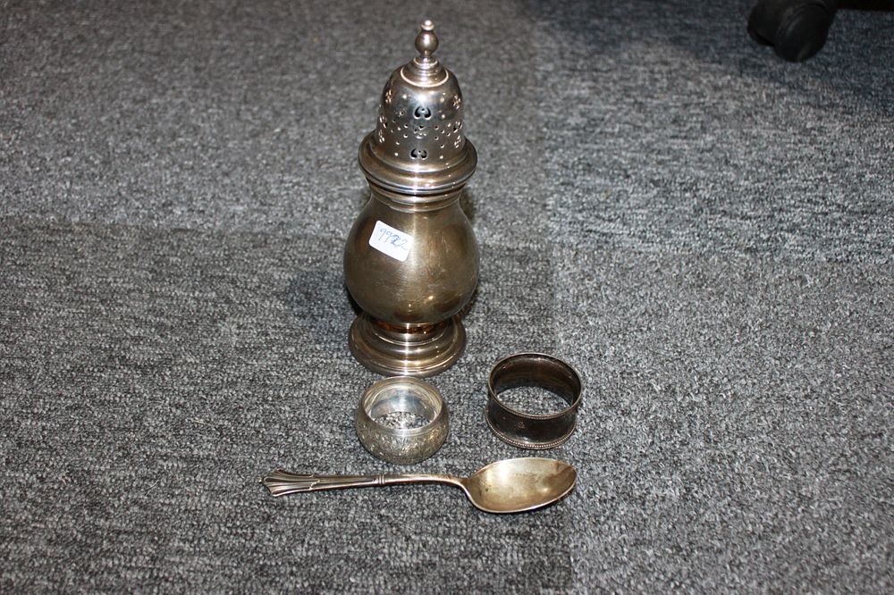 Lot 359: 1 X SILVER SUGAR SIFTER WITH 2 X...
