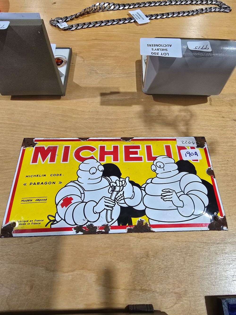 Lot 190A: 1 X MICHELLIN ENAMEL SIGN