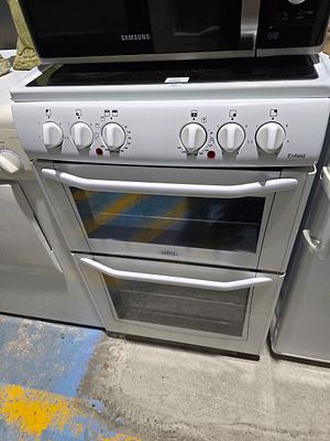 1 X ENDFIELD WHITE ELECTRIC OVEN