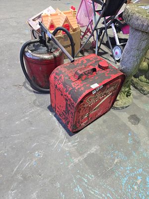 1 X SILKOLENE LUBRICANTS OIL TIN WITH 1 X OTHER OIL TIN