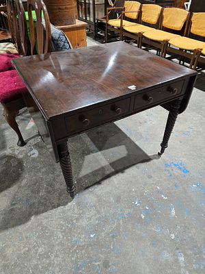 1 X GERDIAN MAHOGANY 2 DRAWER PEMBROKE TABLE