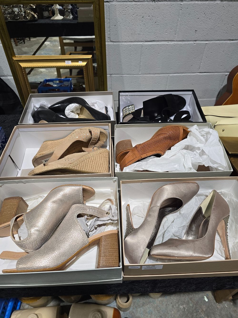 Lot 126: 6 X VARIOUS PAIRS OF LADIES DESIGNER SHOES...