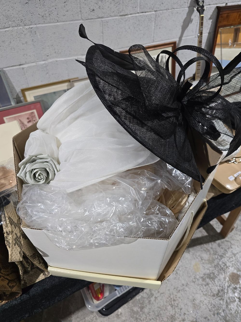 Lot 133: 3 X VARIOS LADIES HATS HOUSE OF FRASER...