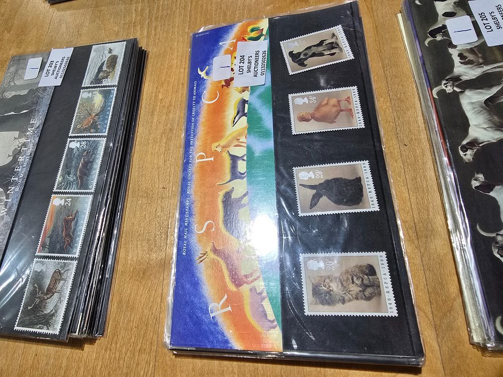Lot 204: SELECTION OF FIRST DAY COVERS 1990