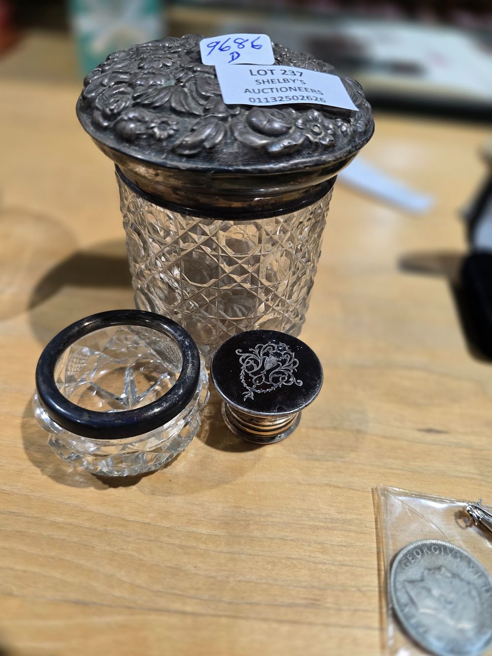 Lot 237: 1 X SILVER TOPPED GLASS TRINKET WITH SILVER...