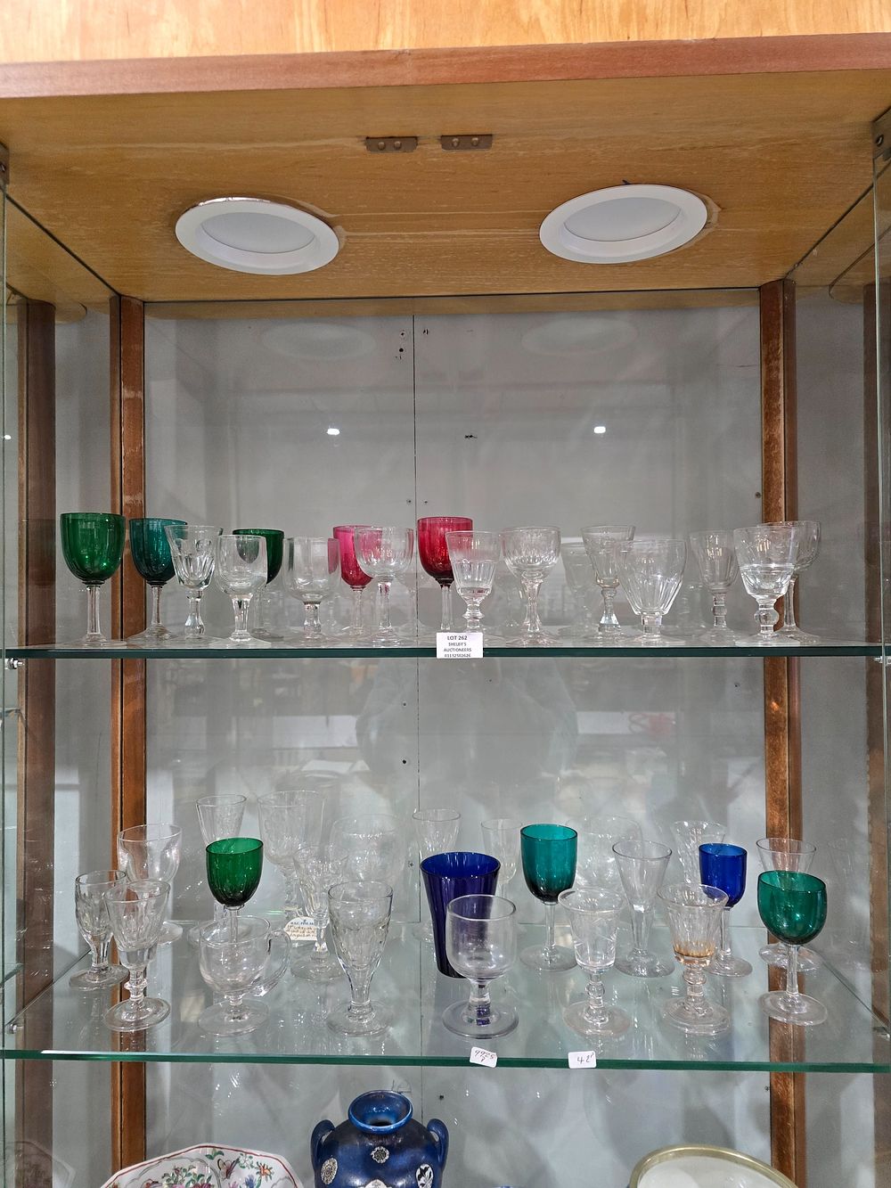 Lot 262: 42 X VARIOUS AGE VICTORIAN ONWARDS WINE GLASSES