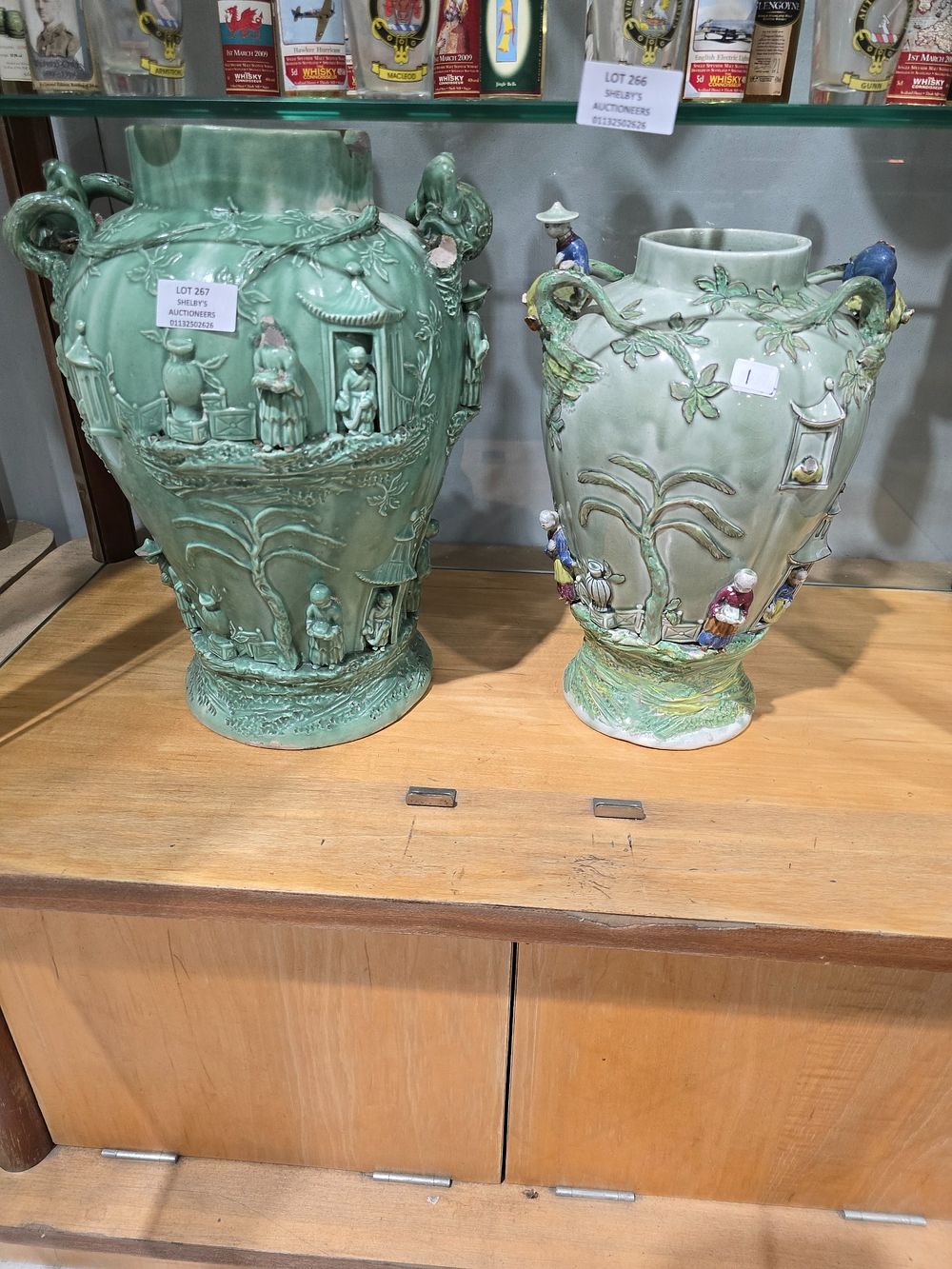 Lot 267: 2 X CHINESE GREEN LARGE GINGER JARS IN...