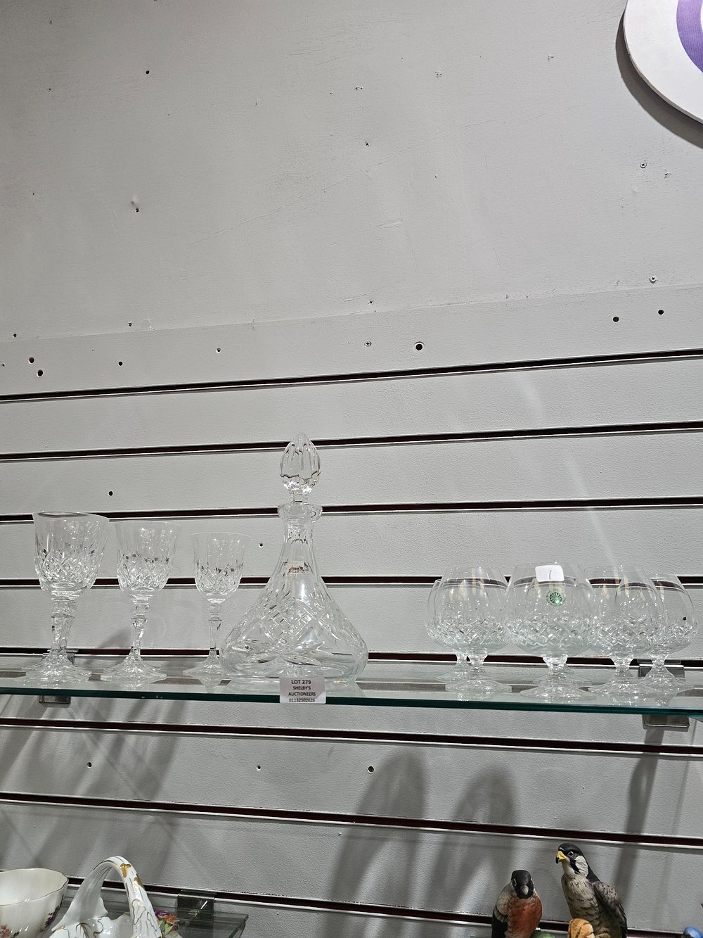 Lot 279: 1 X GALWAY IRISH CRYSTAL DECANTER WITH GLASSES