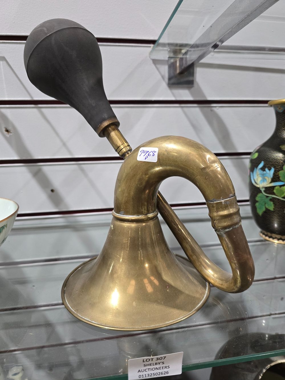 Lot 307: 1 X LARGE BRASS CAR HORN