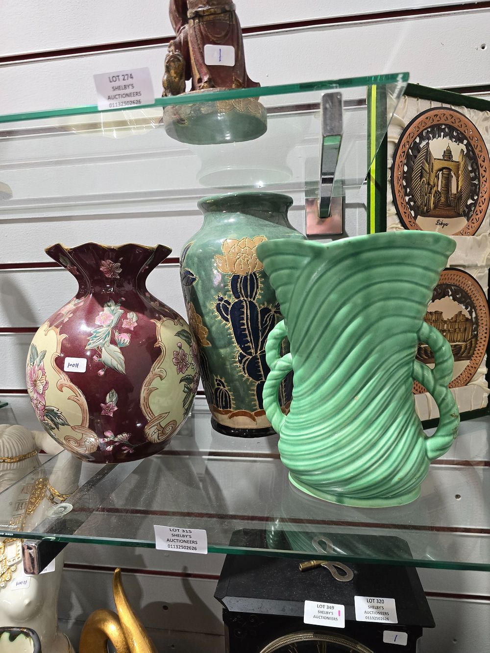 Lot 315: 3 X VARIOUS POTTERY VASES CHINESE MEXICAN AND...