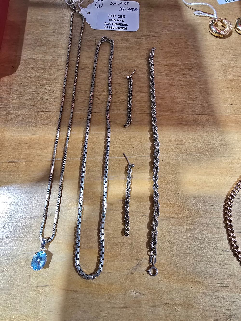 Lot 150: SELECTION OF SILVER JEWELLERY WARE ITEMS NECKLACE EARRINGS...