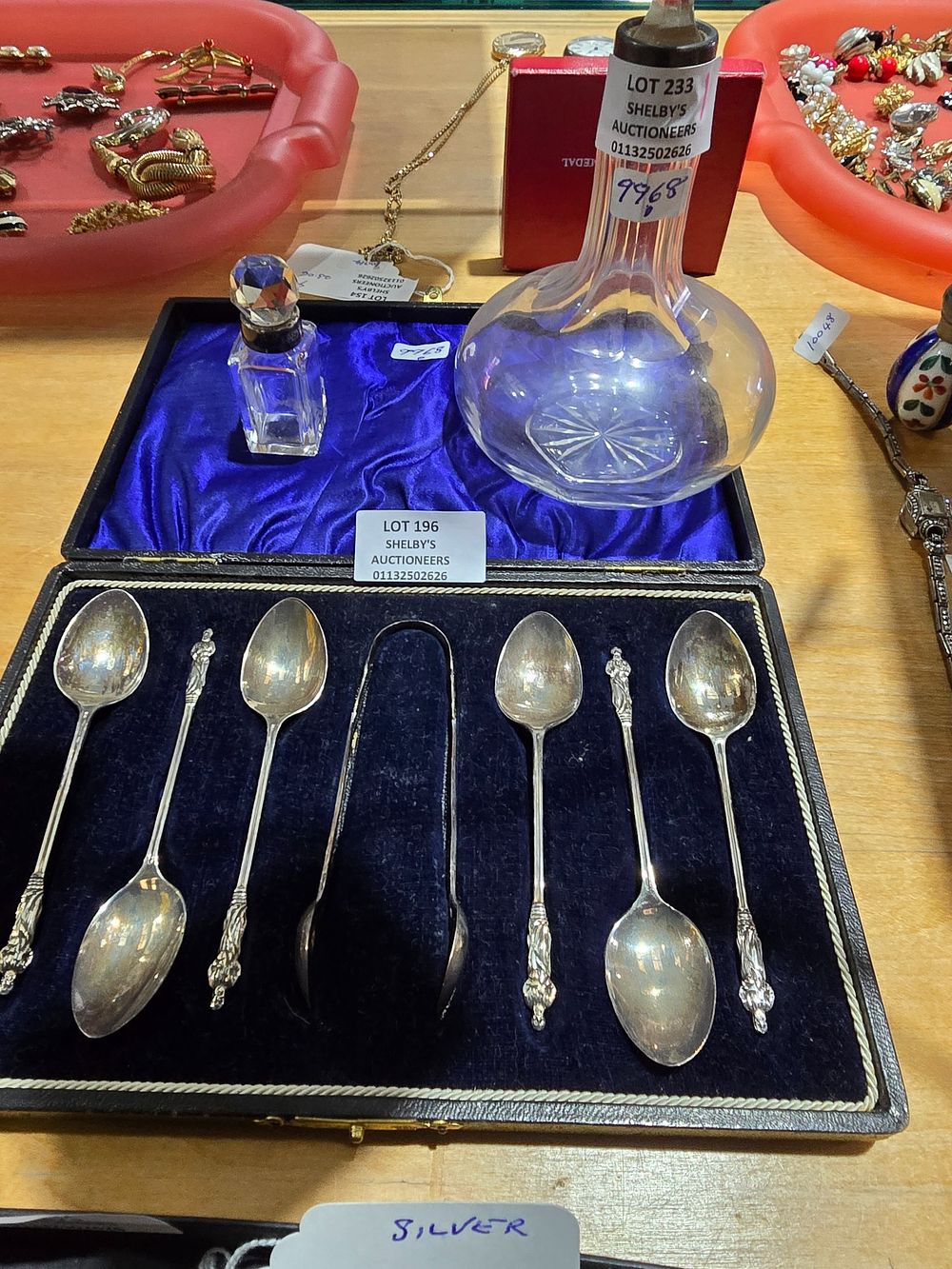 Lot 196: SET OF SIX SILVER APOSTLE SPOONS W D...