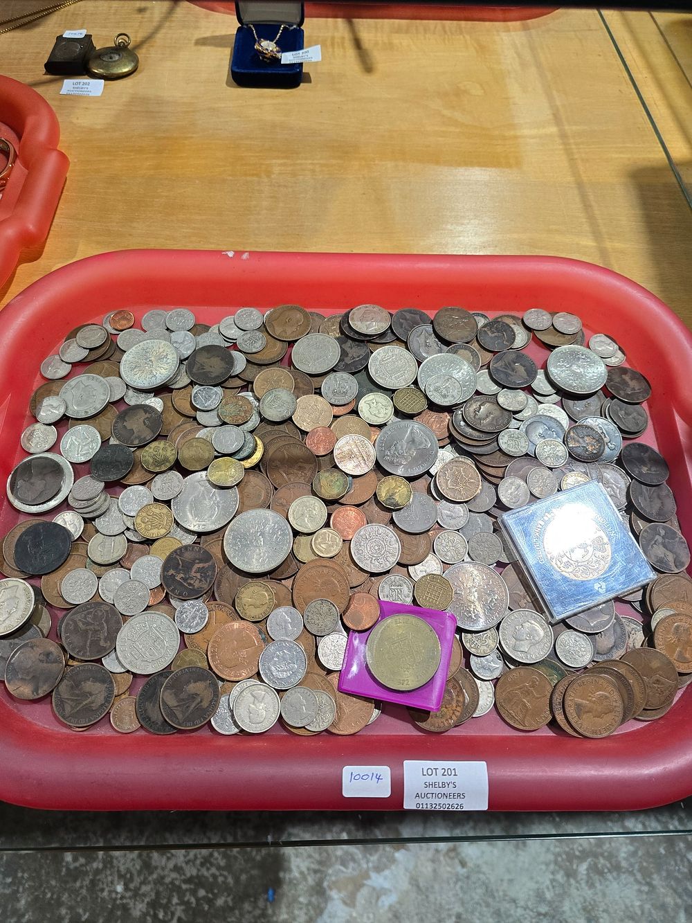Lot 201: 1 XTRAY CONTAINING LARGE AMOUNT OF BRITISH COINAGE...