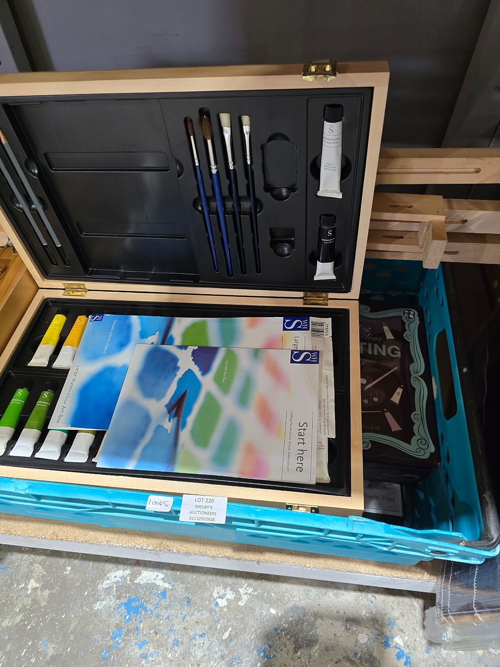 Lot 220: 1 X BOX CONTAINING PAINT SETS EASEL ETC
