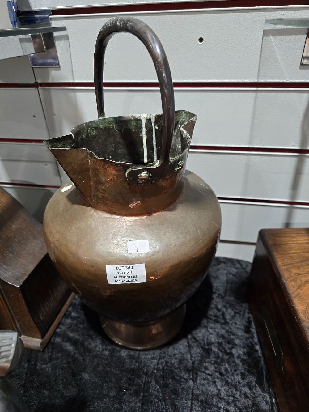Lot 340: 1 X COPPER LARGE WATER BUCKET