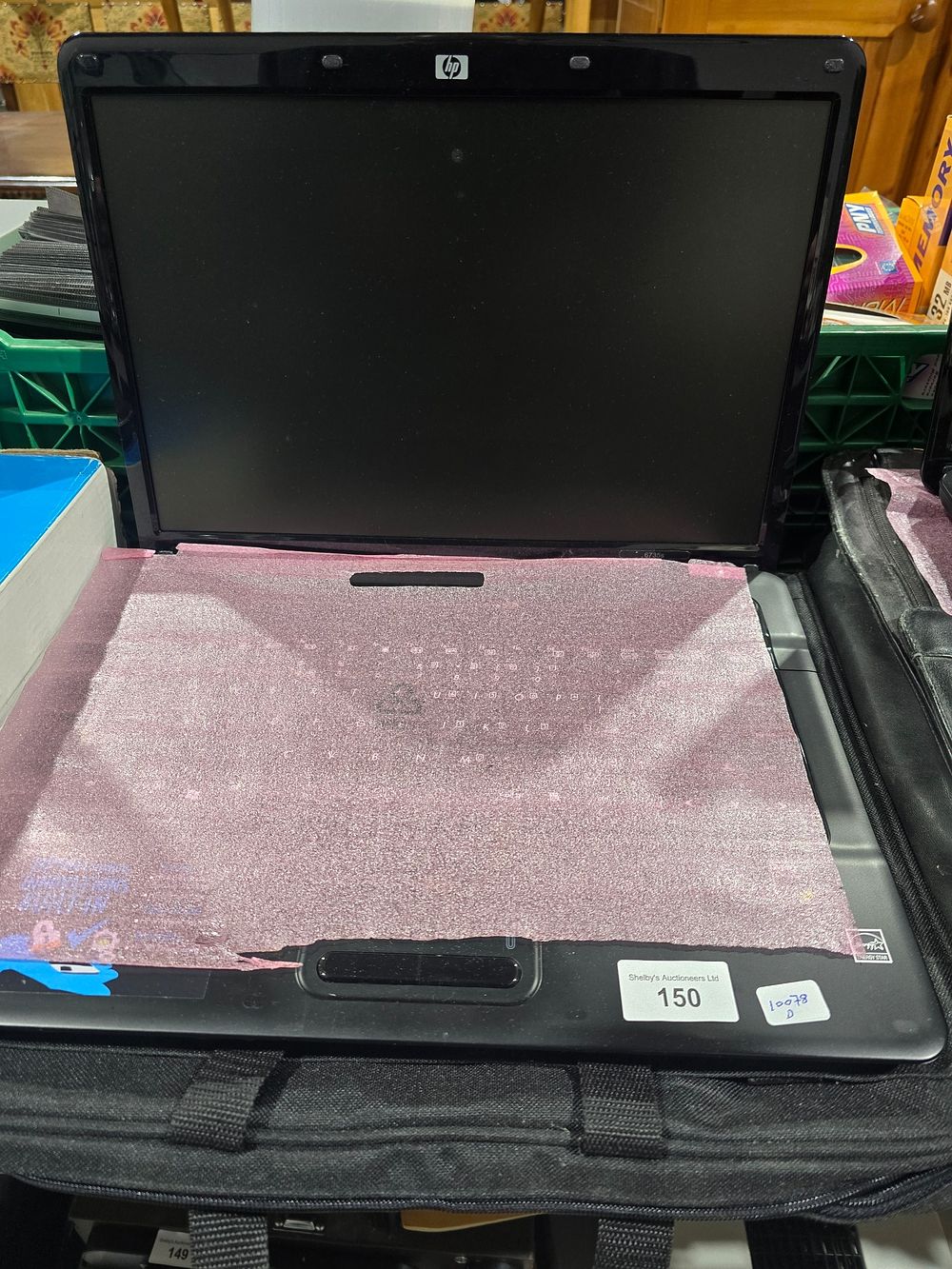Lot 150: 1 X HP WINDOWS XP LAPTOP SPARES OR...