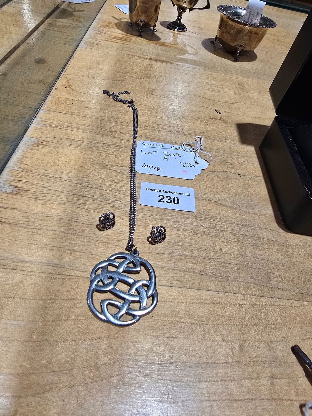 Lot 230: 1 X PAIR OF SILVER LADIES EARINGS WITH...